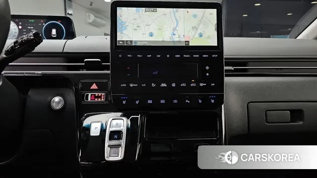 Hyundai Staria 2024 Белый из Кореи, фото 5