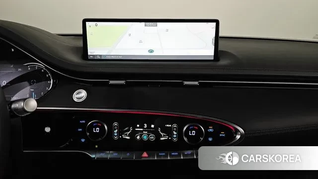 Genesis GV70 2023 Белый из Кореи, фото 5