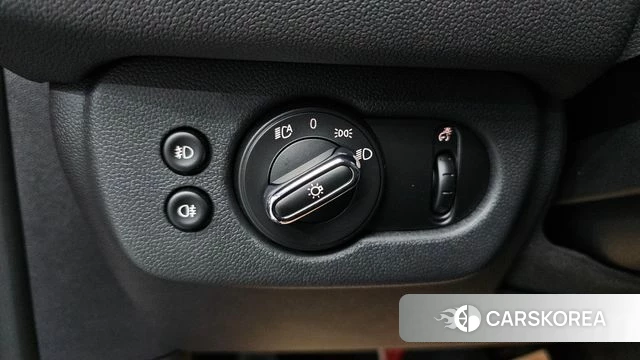Mini Cooper Clubman 2023 Красный из Кореи, фото 5
