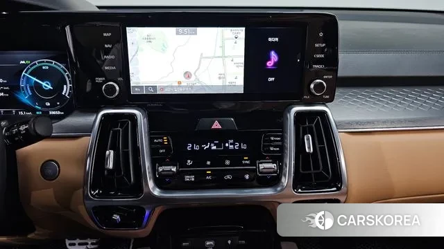 Kia Sorento 4th Generation 2023 Белый из Кореи, фото 5