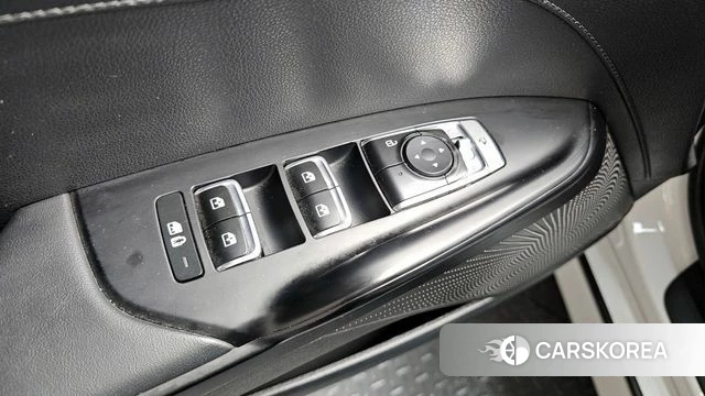 Kia K5 3rd generation 2022 Белый из Кореи, фото 5