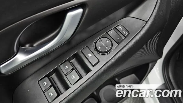 Hyundai i30 (PD) 2018 Белый из Кореи, фото 5