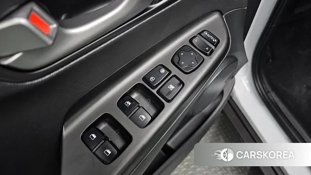 Hyundai Kona 2019 Белый из Кореи, фото 5