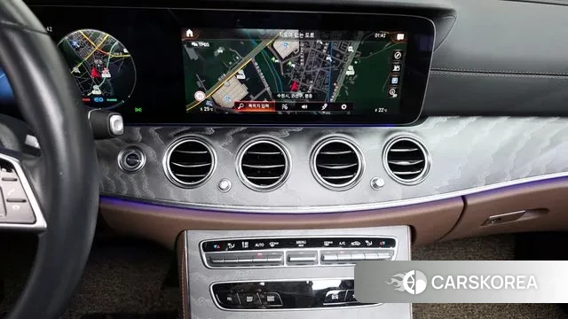 Mercedes-Benz E-Class W213 2021 Серый из Кореи, фото 5