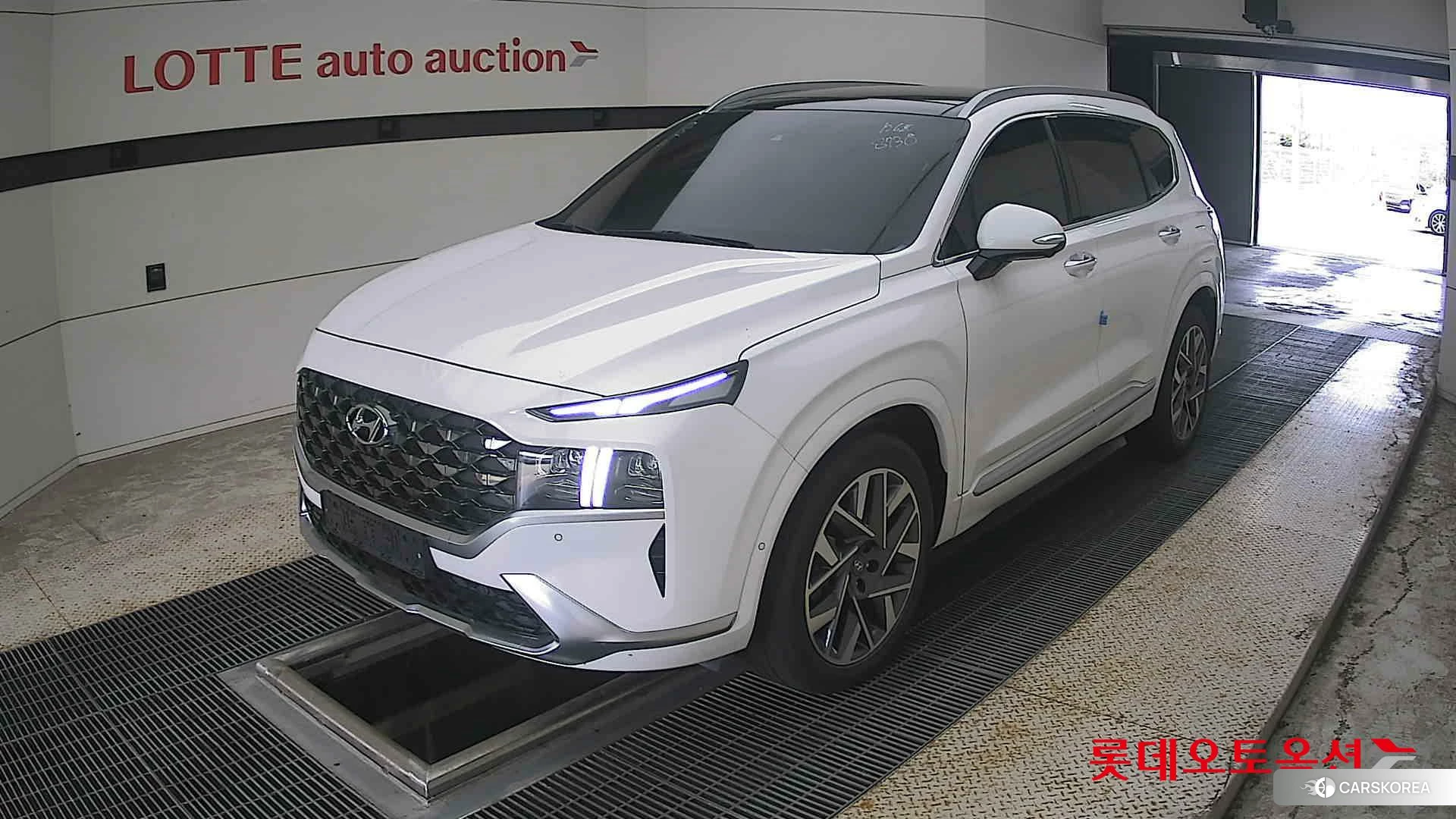 Hyundai Santa Fe 2021 Белый из Кореи, фото 5