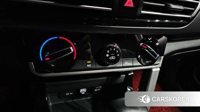 Kia Seltos 2020 Белый из Кореи, фото 5