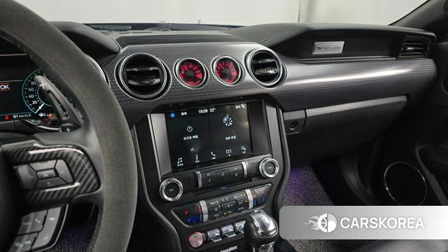 Ford Mustang 2018 Черный из Кореи, фото 5