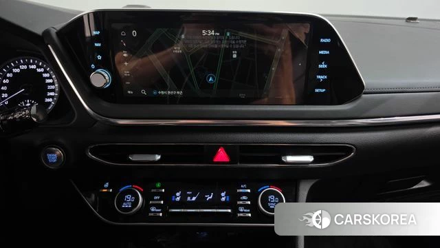 Hyundai Sonata (DN8) 2022 Черный из Кореи, фото 5