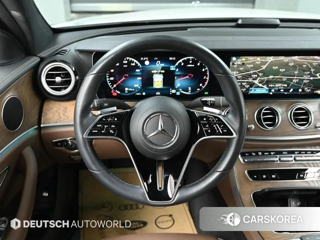 Mercedes-Benz E-Class W213 2021 Белый из Кореи, фото 5
