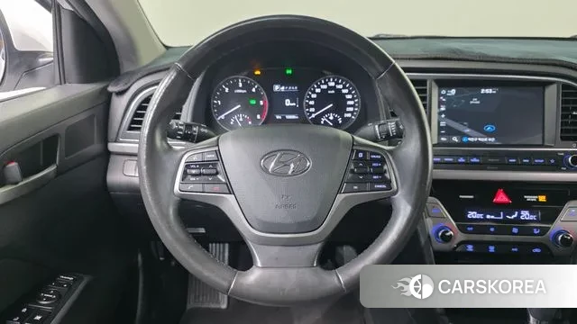 Hyundai Avante AD 2018 Белый из Кореи, фото 5