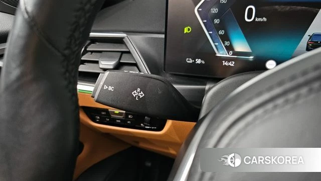 BMW i4 2022 Темно-зеленый из Кореи, фото 5