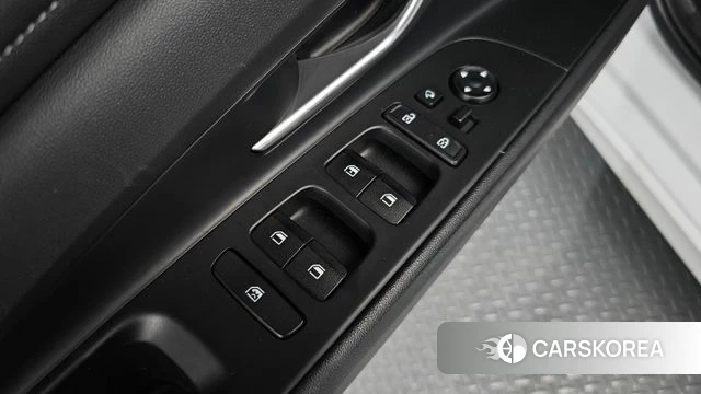 Hyundai Avante Hybrid (CN7) 2023 Белый из Кореи, фото 5