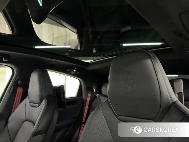 Porsche Cayenne (PO536) 2025 Черный из Кореи, фото 5