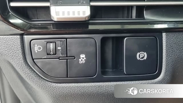 Kia The New Sportage 5th Generation 2025 Серебристо-серый из Кореи, фото 5