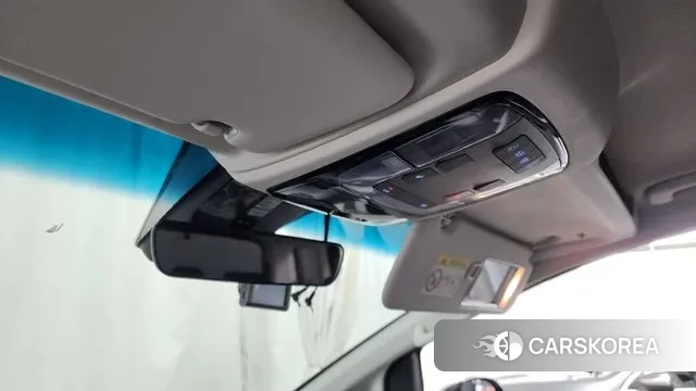 Hyundai Staria 2024 Серебряный из Кореи, фото 5