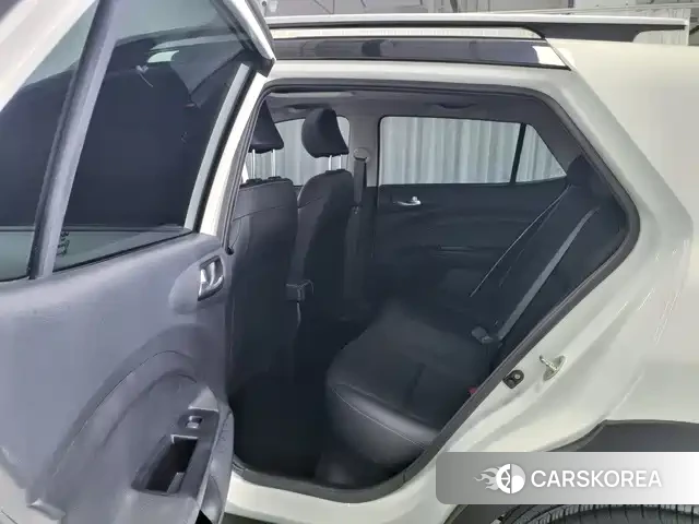Kia KX1 2024 Белый из Китая, фото 5