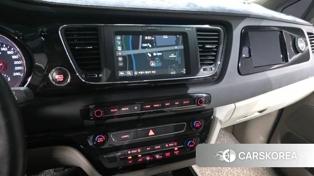 Kia The New Carnival 2018 Черный из Кореи, фото 5