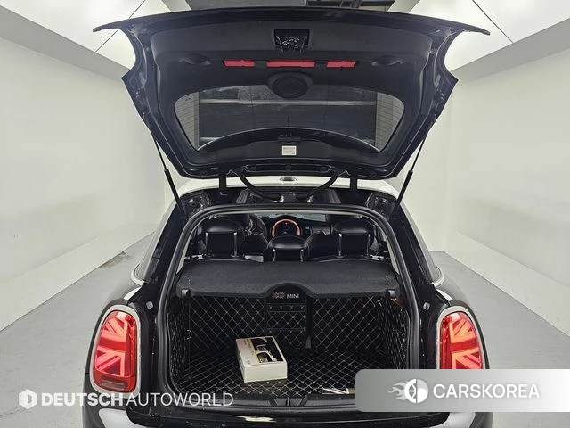 Mini Cooper 2021 Черный из Кореи, фото 5