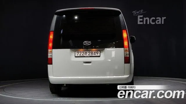 Hyundai Staria 2023 Белый из Кореи, фото 5