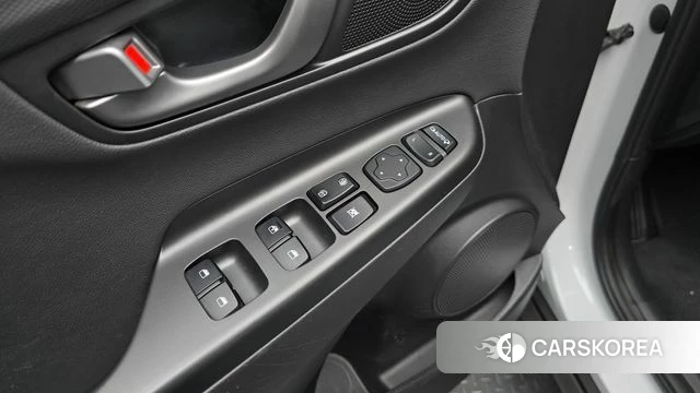 Hyundai Kona 2018 Белый из Кореи, фото 5