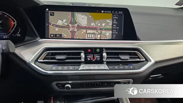 BMW X5 (G05) 2021 Черный из Кореи, фото 5