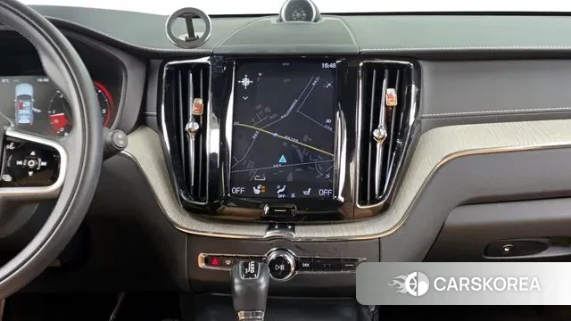 Volvo XC60 second Generation 2019 Черный из Кореи, фото 5