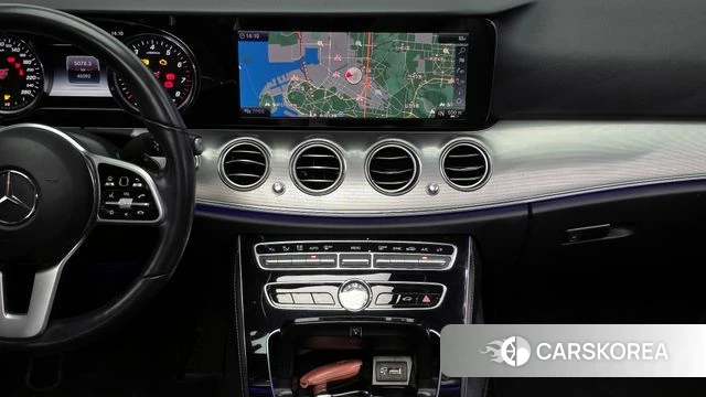 Mercedes-Benz E-Class W213 2019 Серебряный из Кореи, фото 5