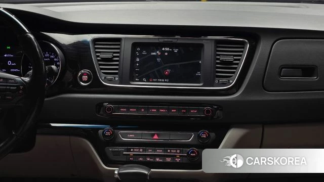 Kia The New Carnival 2018 Серый из Кореи, фото 5
