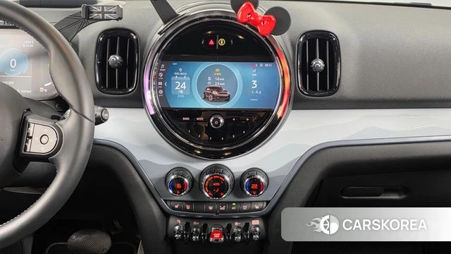 Mini Cooper Countryman 2022 Цвет галактики из Кореи, фото 5