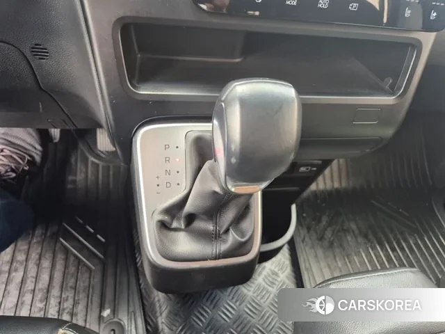 Hyundai Staria 2021 Серый из Кореи, фото 5