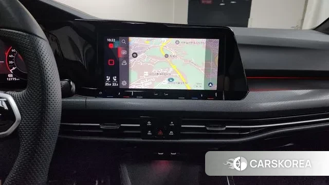 Volkswagen Golf 8th Generation 2024 Белый из Кореи, фото 5