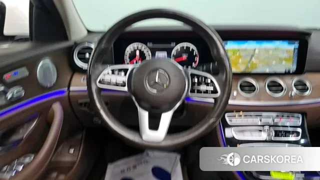Mercedes-Benz E-Class W213 2019 Белый из Кореи, фото 5