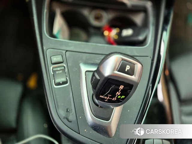 BMW 1 Series (F20) 2019 Белый из Кореи, фото 5
