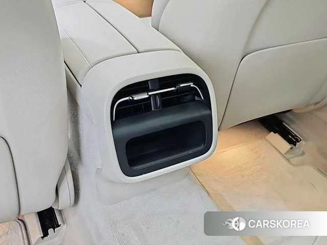 Mercedes-Benz E-Class W214 2024 Белый из Кореи, фото 5