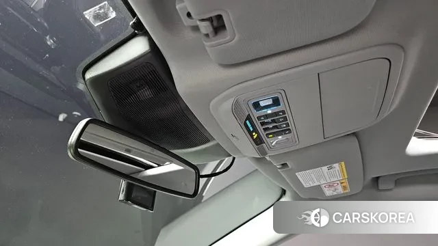 Ford Explorer 6th Generation 2021 Белый из Кореи, фото 5