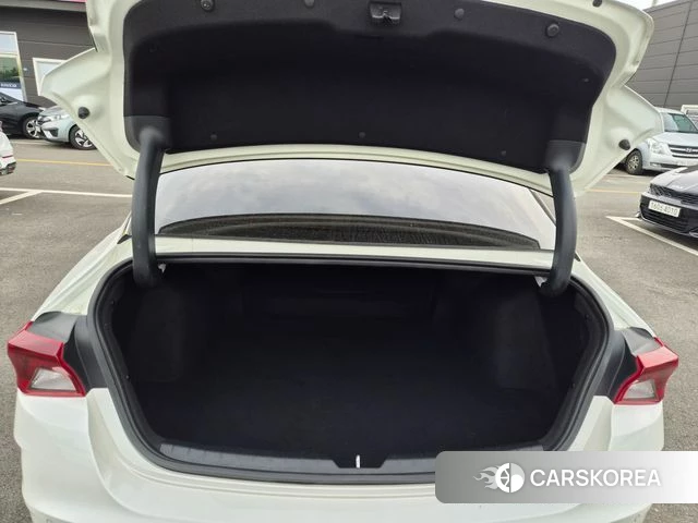 Kia K5 3rd generation 2022 Белый из Кореи, фото 5