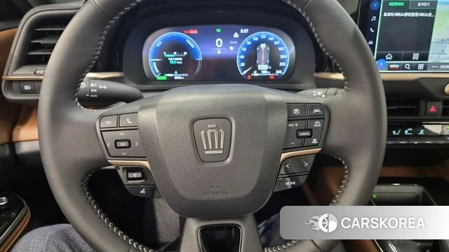 Toyota Crown Crossover 2025 Синий из Кореи, фото 5