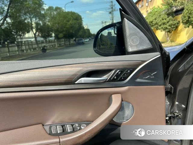 BMW X3 2021 Черный из Китая, фото 5