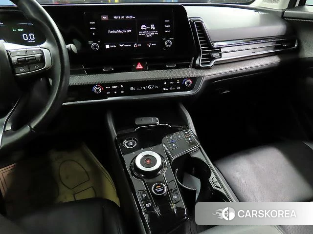 Kia Sportage 5th Generation Hybrid 2023 Белый из Кореи, фото 5