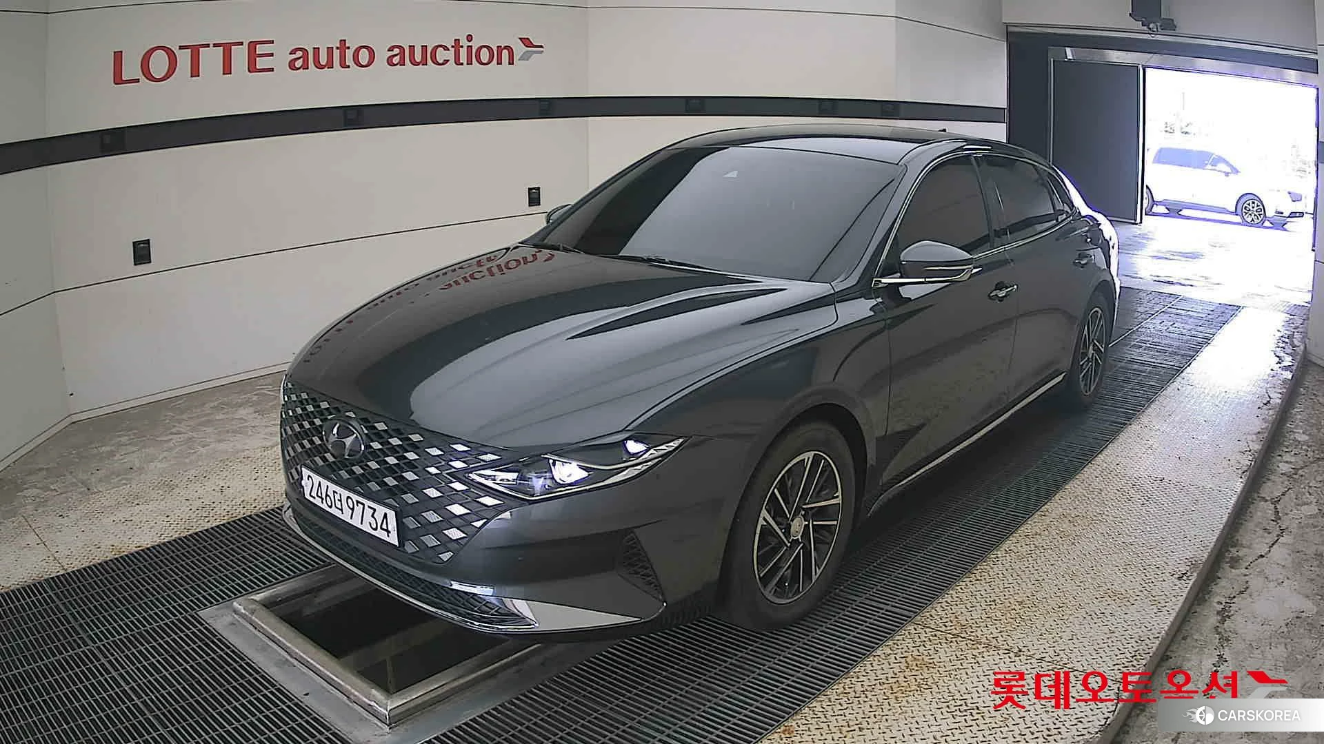 Hyundai Grandeur 2020 Nocturne Gray из Кореи, фото 5