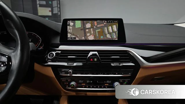 BMW 5 Series (G30) 2020 Синий из Кореи, фото 5