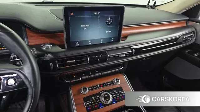 Lincoln Aviator 2nd generation 2020 Черный из Кореи, фото 5