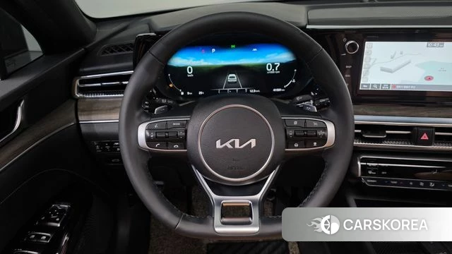 Kia K5 3rd generation 2022 Черный из Кореи, фото 5