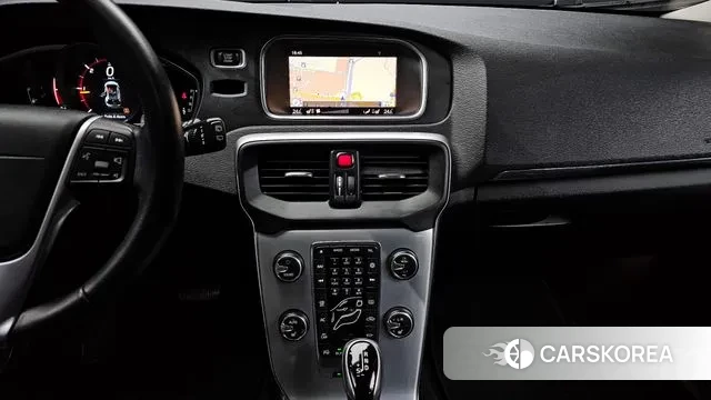 Volvo V40 2018 Серый из Кореи, фото 5