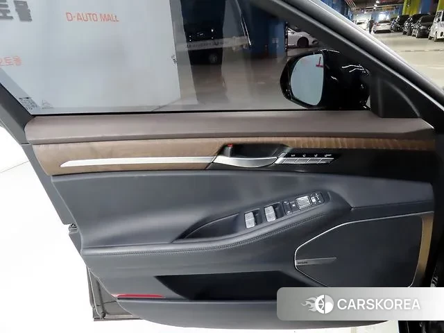 Genesis G90 2021 Черный из Кореи, фото 5