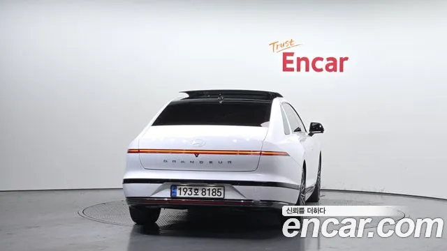 Hyundai Grandeur (GN7) 2022 Белый из Кореи, фото 5