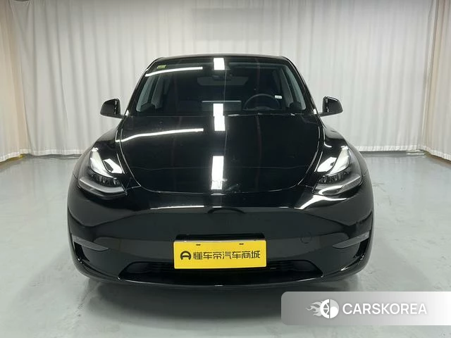 Tesla Model Y 2021 Черный из Китая, фото 5