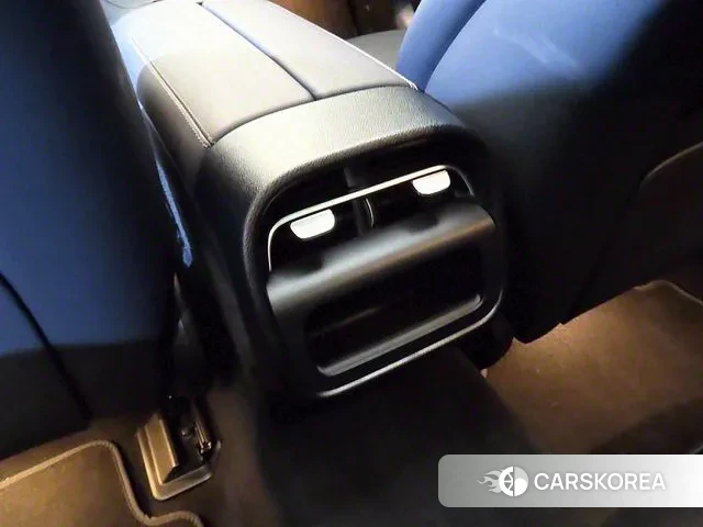 Mercedes-Benz E-Class W214 2024 Белый из Кореи, фото 5