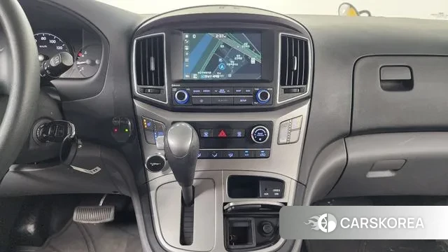 Hyundai The New Grand Starex 2018 Желтый из Кореи, фото 5