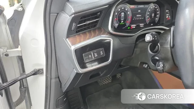 Audi A6 (C8) 2019 Белый из Кореи, фото 5